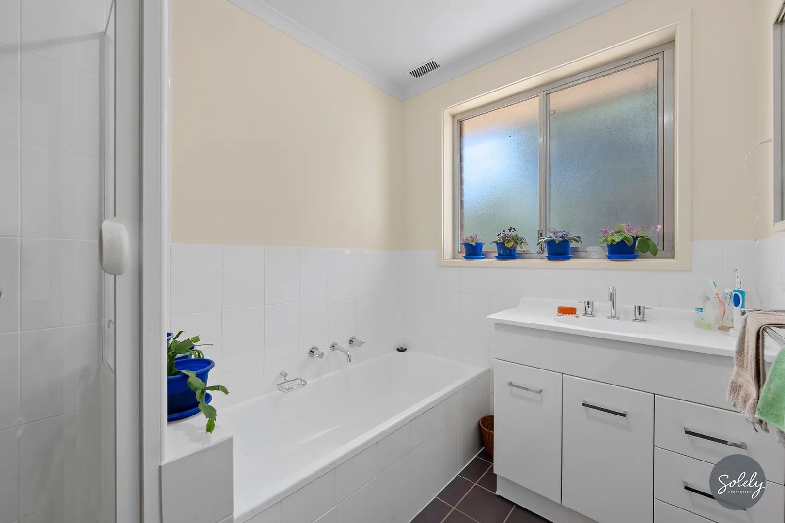 Additional image 11 of 10 Glass Place, Kambah ACT 2902