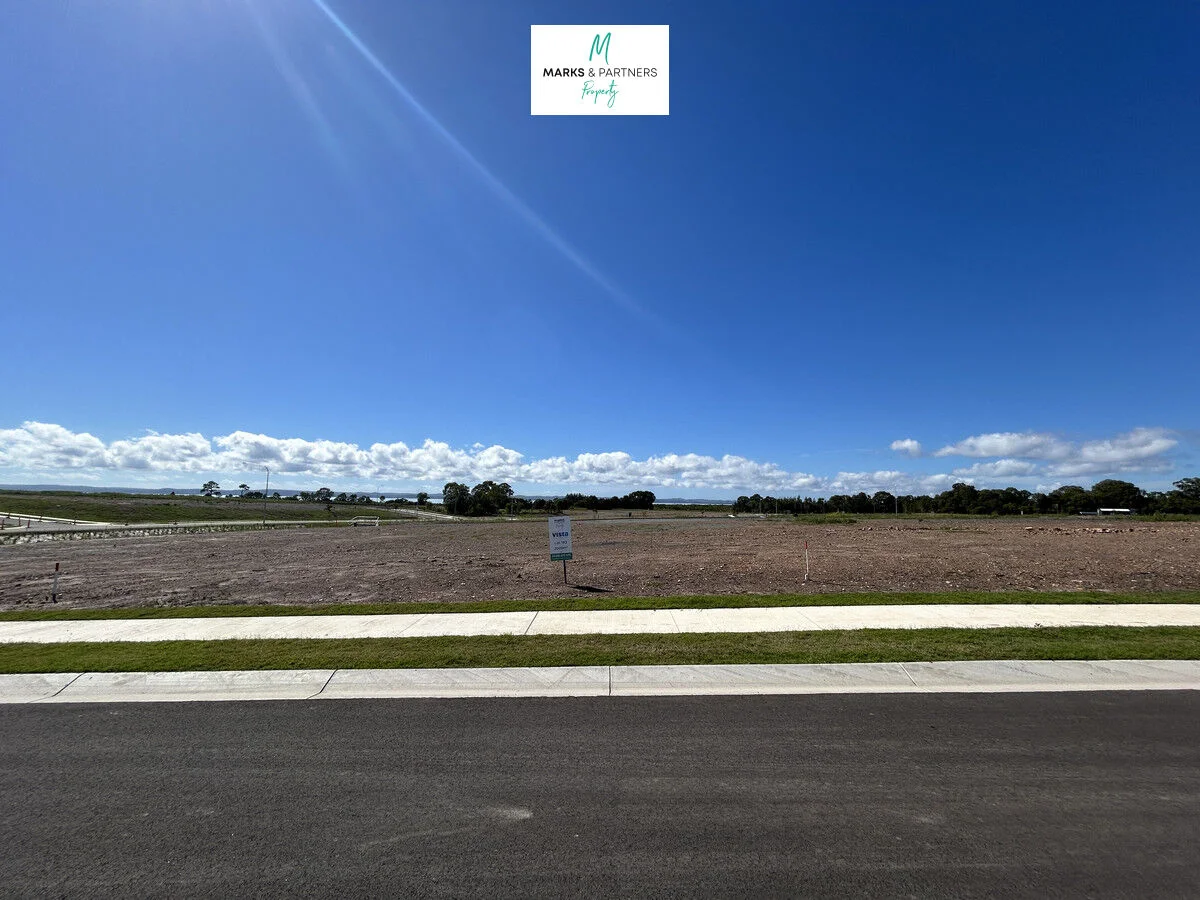 Additional image 5 of 100 Daphne Street, Booral QLD 4655