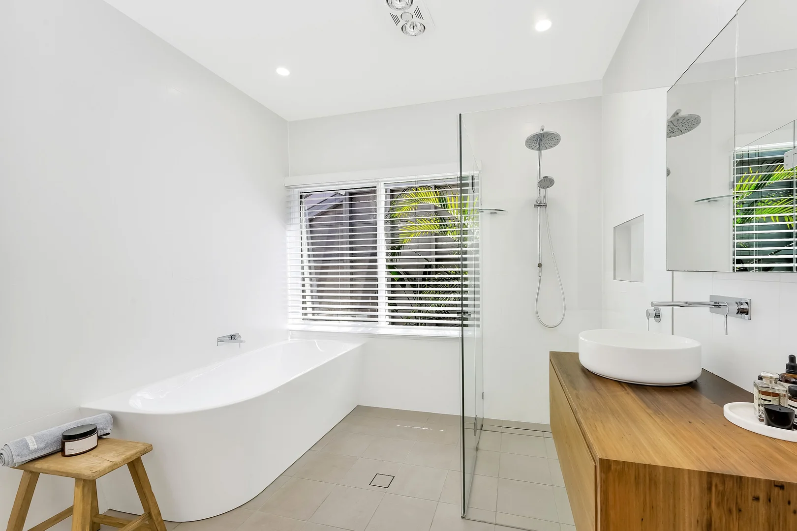 Additional image 12 of 249 The Round Drive, Avoca Beach NSW 2251