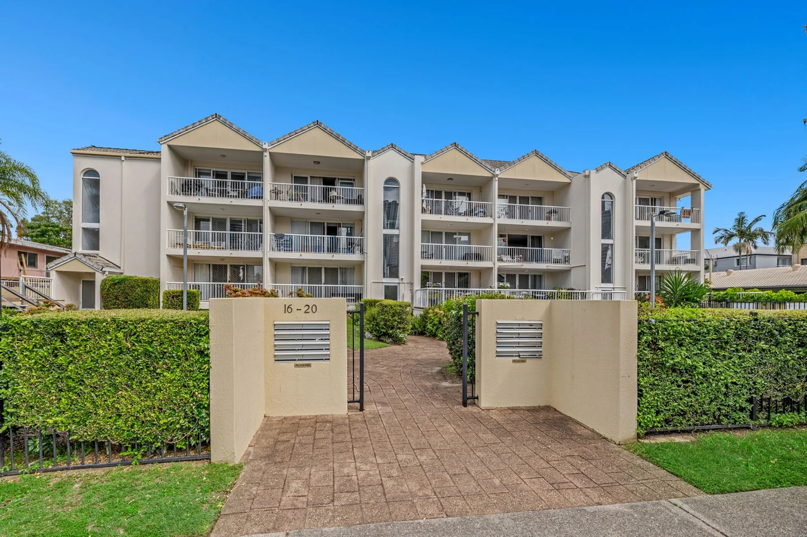 Additional image 2 of 5/16-20 Stanhill Dr, Chevron Island QLD 4217