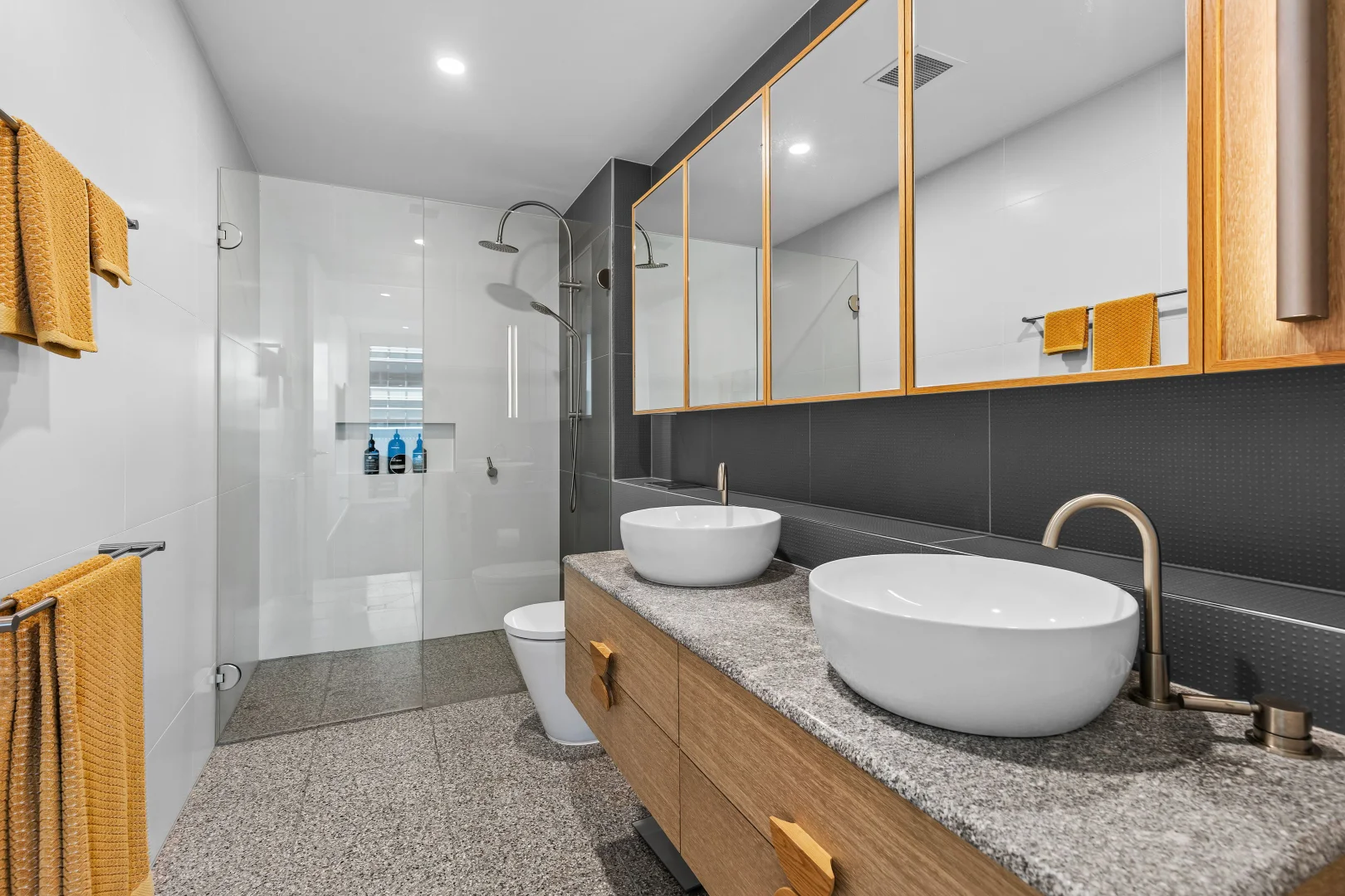 Additional image 7 of UNIT 205/25 Honeysuckle Drive, Newcastle NSW 2300