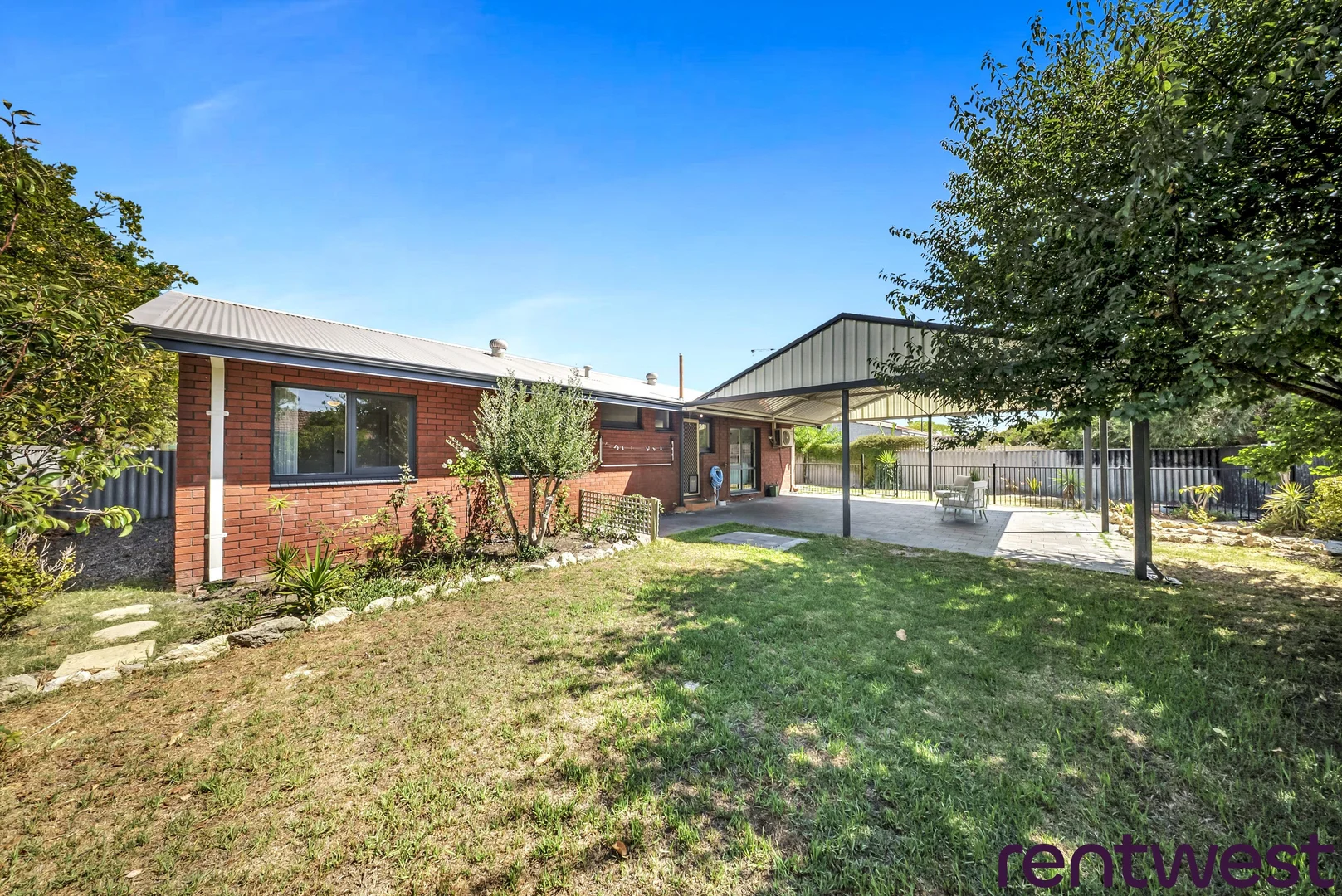 Additional image 15 of 16 Pictor Court, Rockingham WA 6168