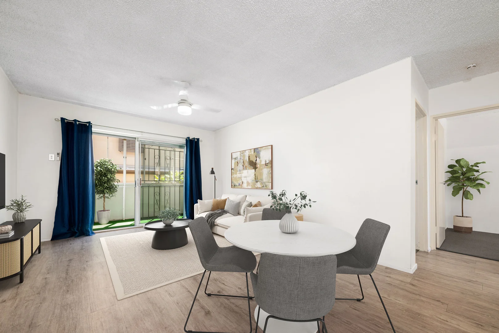 Additional image 3 of 2/302 Cavendish Road, Coorparoo QLD 4151