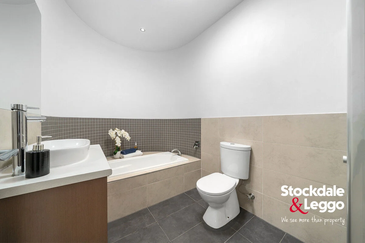 Additional image 6 of 3/64 Wheatsheaf Road, Glenroy VIC 3046