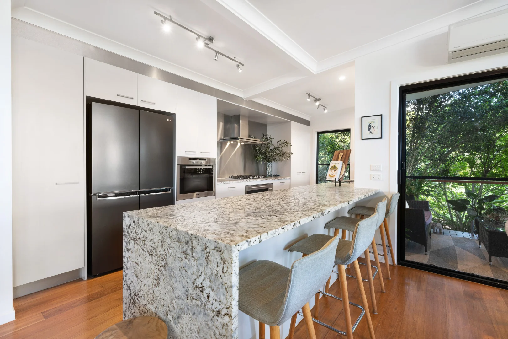 Additional image 6 of 5 Spring Gardens Court, Hunchy QLD 4555