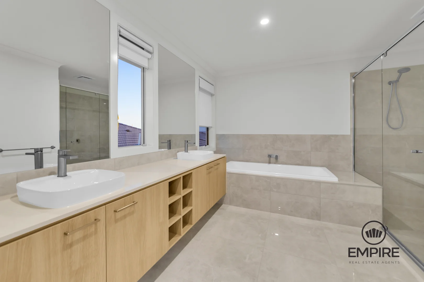 Additional image 6 of 139 Yeungroon Boulevard, Clyde North VIC 3978