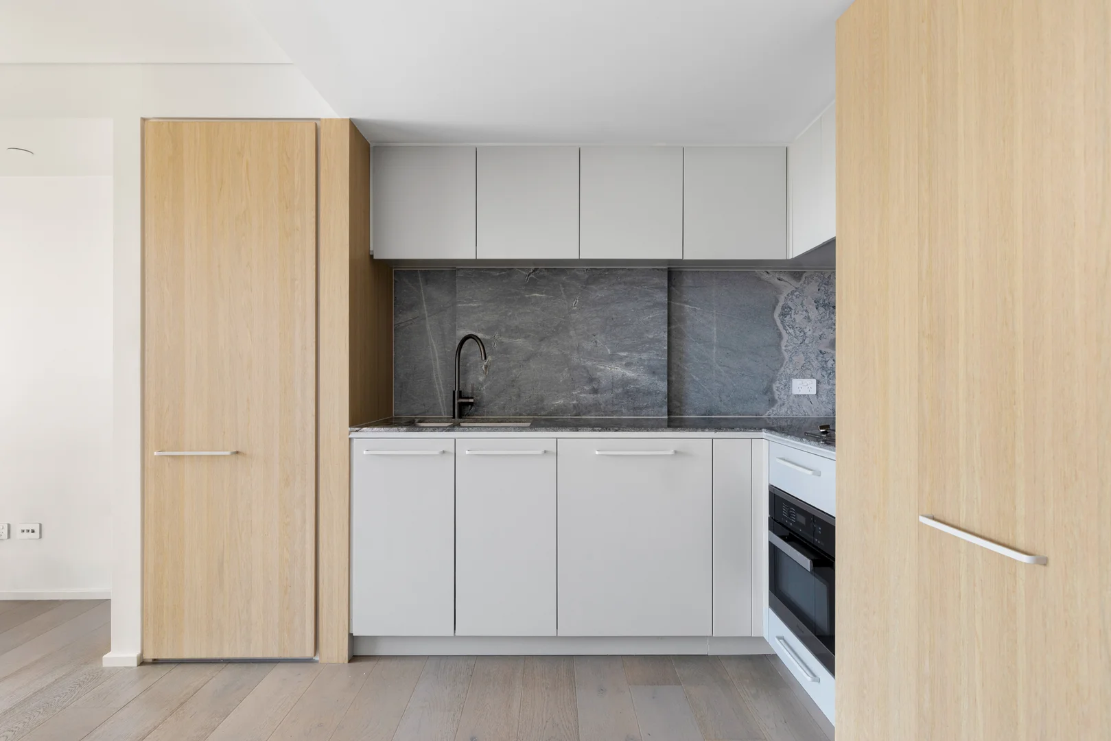 Additional image 3 of 1301/226 Victoria Street, Potts Point NSW 2011