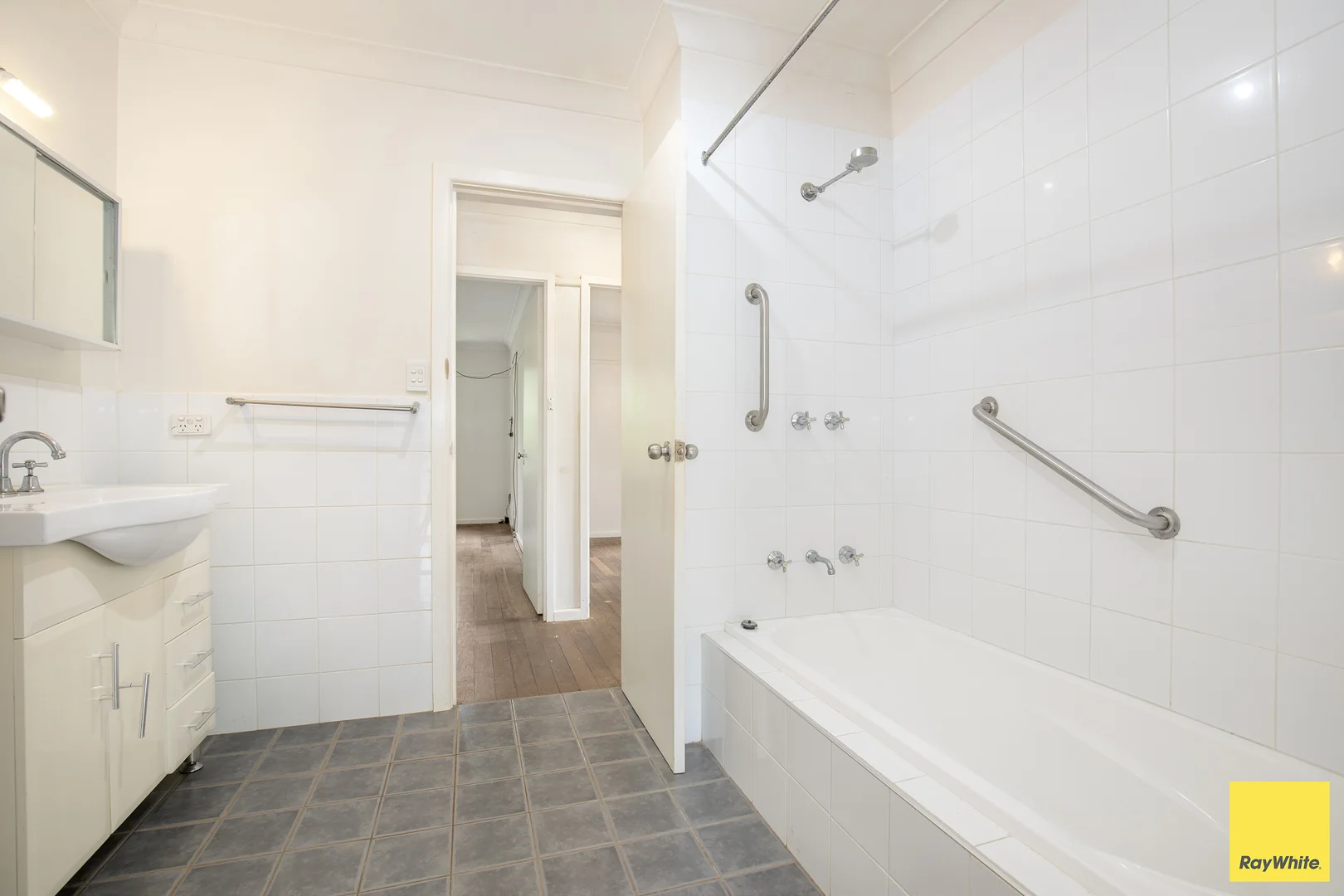 Additional image 8 of 52 Kurrajong Street, Dorrigo NSW 2453