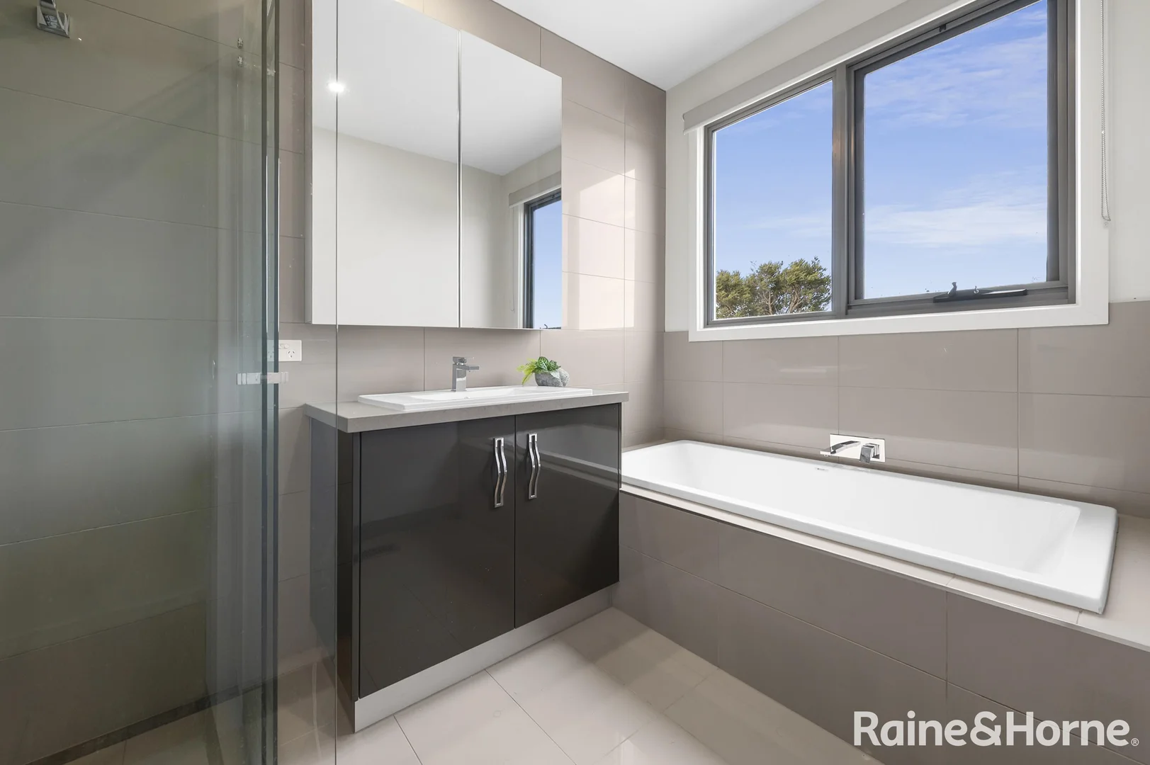 Additional image 12 of 144 Weeroona Street, Rye VIC 3941