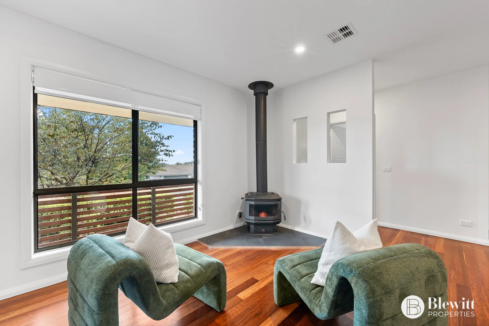 Additional image 6 of 28 Stringybark Drive, Jerrabomberra NSW 2619