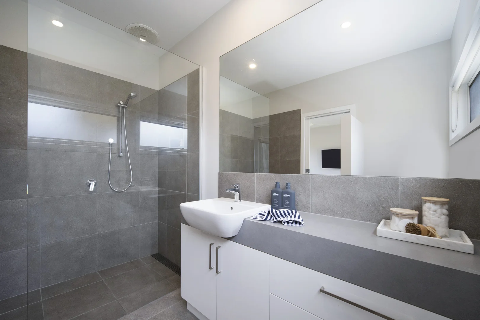 Additional image 17 of 16 Whale Avenue, Warrnambool VIC 3280