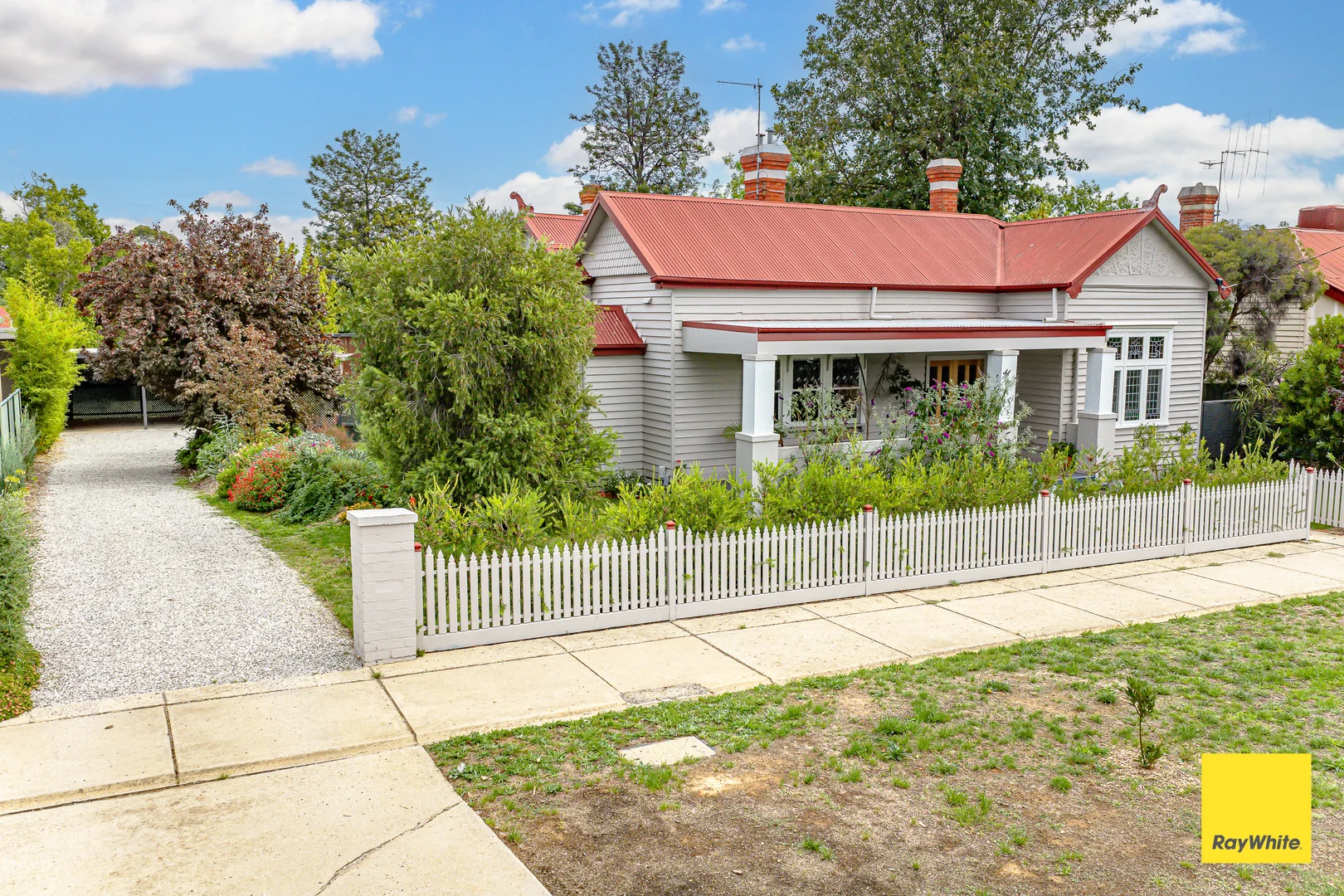 Additional image 27 of 64 Neale Street, Kennington VIC 3550