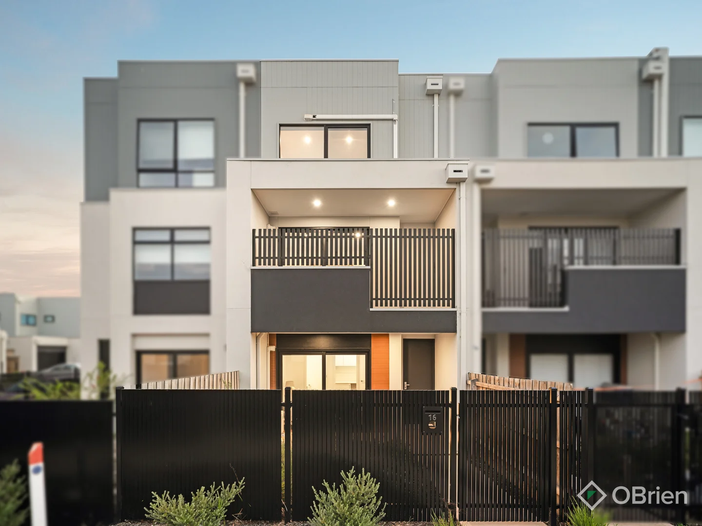 Additional image 13 of 16 Wallagoot Walk, Carrum Downs VIC 3201