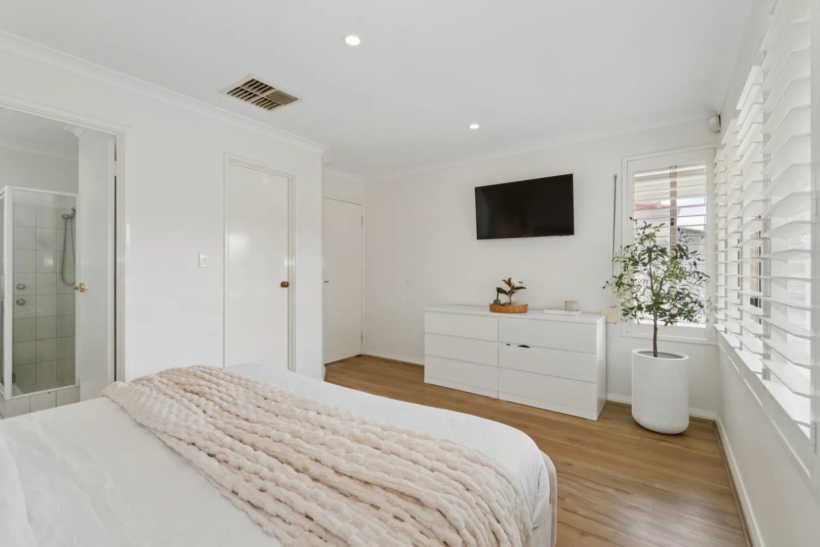 Additional image 19 of 16 Hansted Court, Ballajura WA 6066