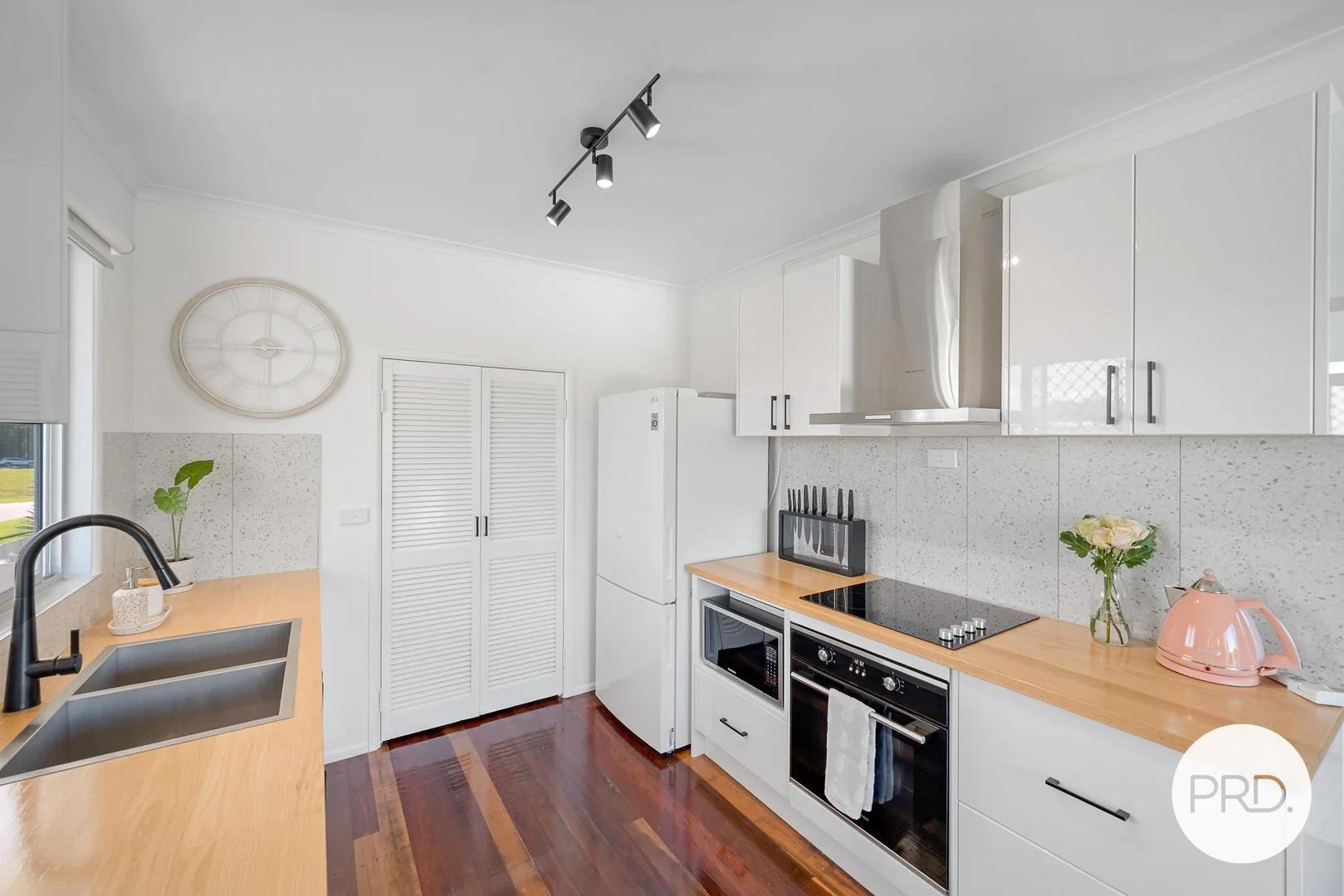 Additional image 4 of 2 Arthur Street, Boyne Island QLD 4680