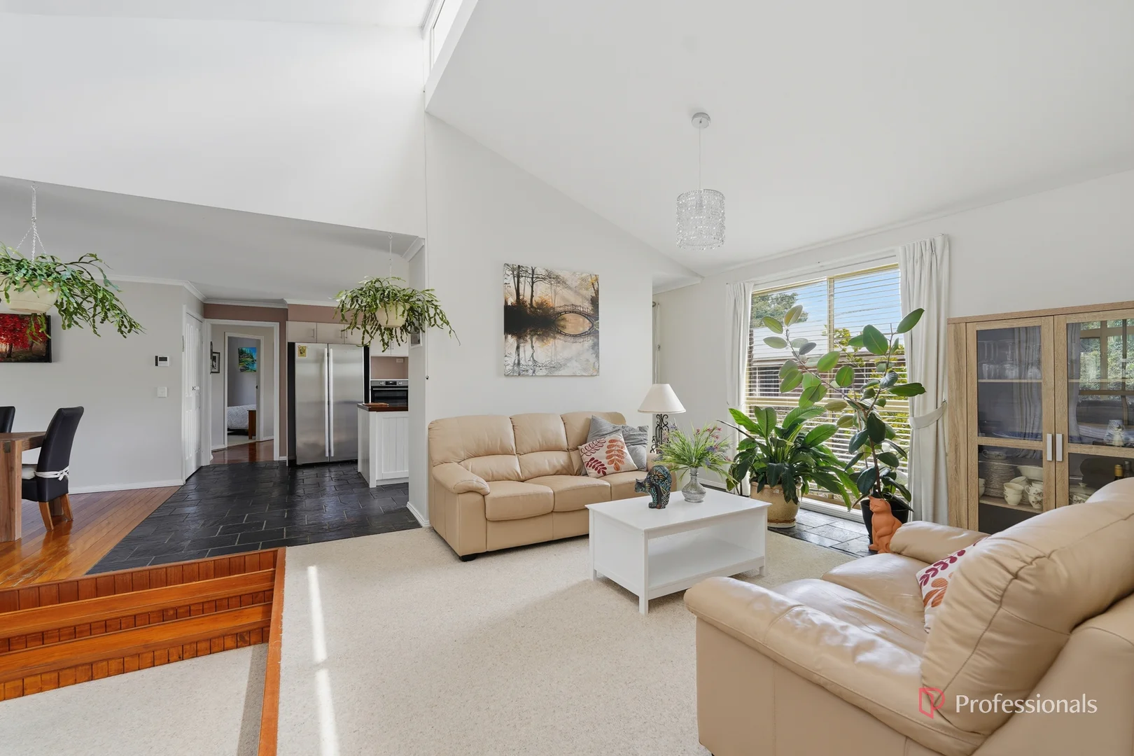 Additional image 5 of 11 Erin Court, Armidale NSW 2350