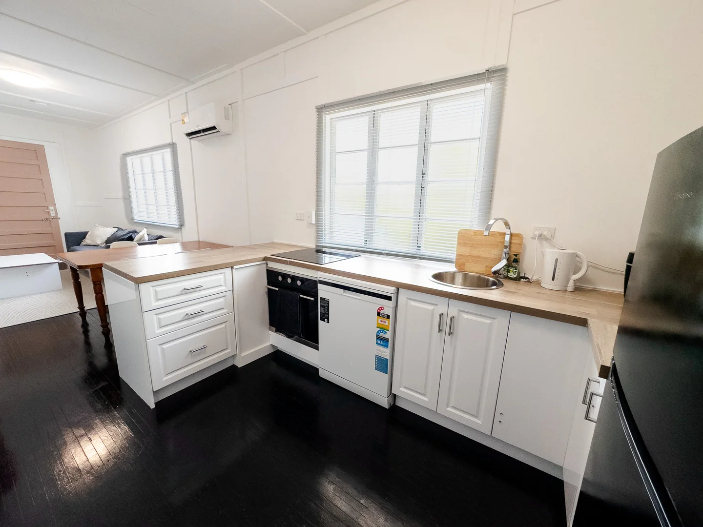 Additional image 8 of 51 Camp Street, Mundingburra QLD 4812