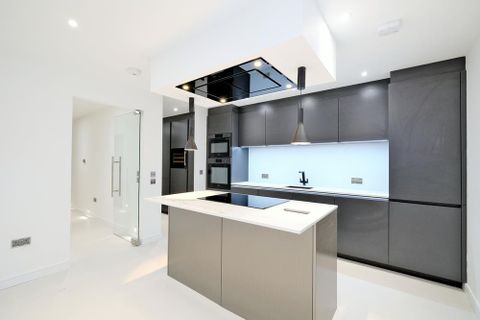 The Lodge, Western Road, Flat 2, Aberdeen AB24