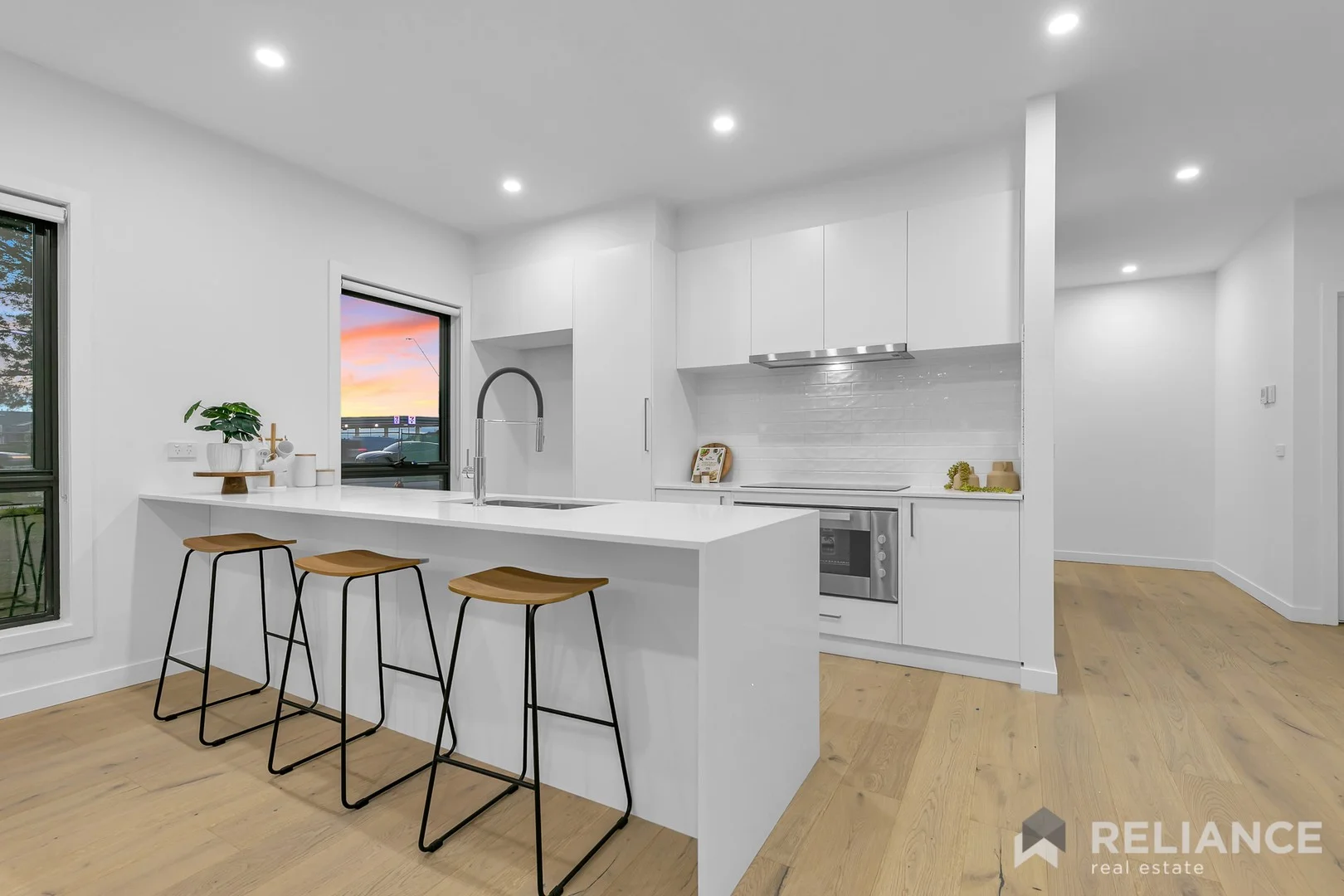 Additional image 16 of 3//621 Tarneit Road, Hoppers Crossing VIC 3029