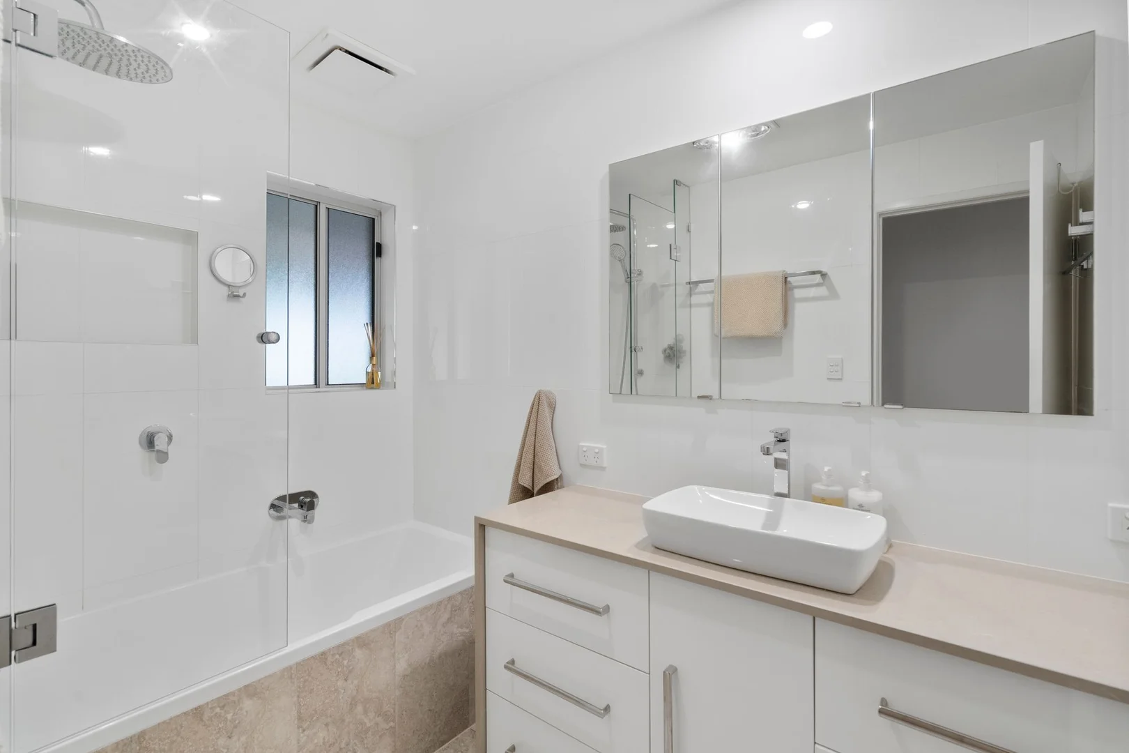 Additional image 12 of 74-76 Lagoon Road, Carbrook QLD 4130