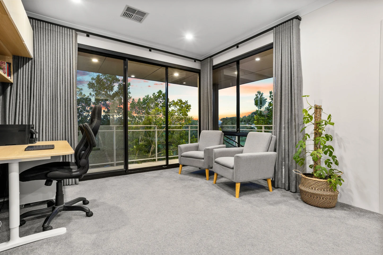 Additional image 21 of 47 Sumich Gardens, Coogee WA 6166