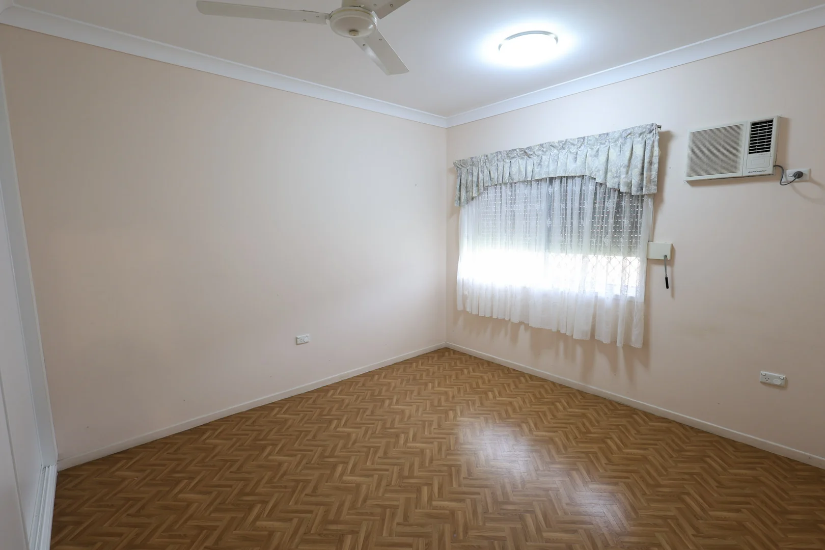 Additional image 8 of 11 Charles Street, Ayr QLD 4807