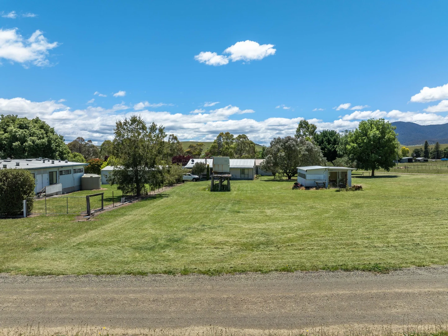 Additional image 9 of 21 Macfarlane Street, Benambra VIC 3900