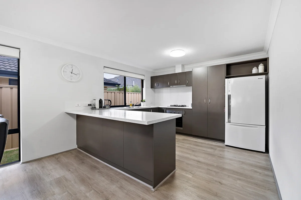 Additional image 8 of 33 Tipperary Bend, Canning Vale WA 6155
