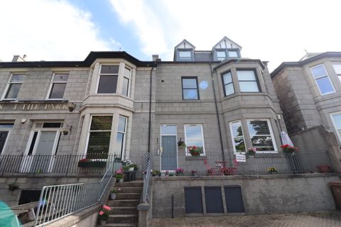 Deemount Terrace, Aberdeen AB11