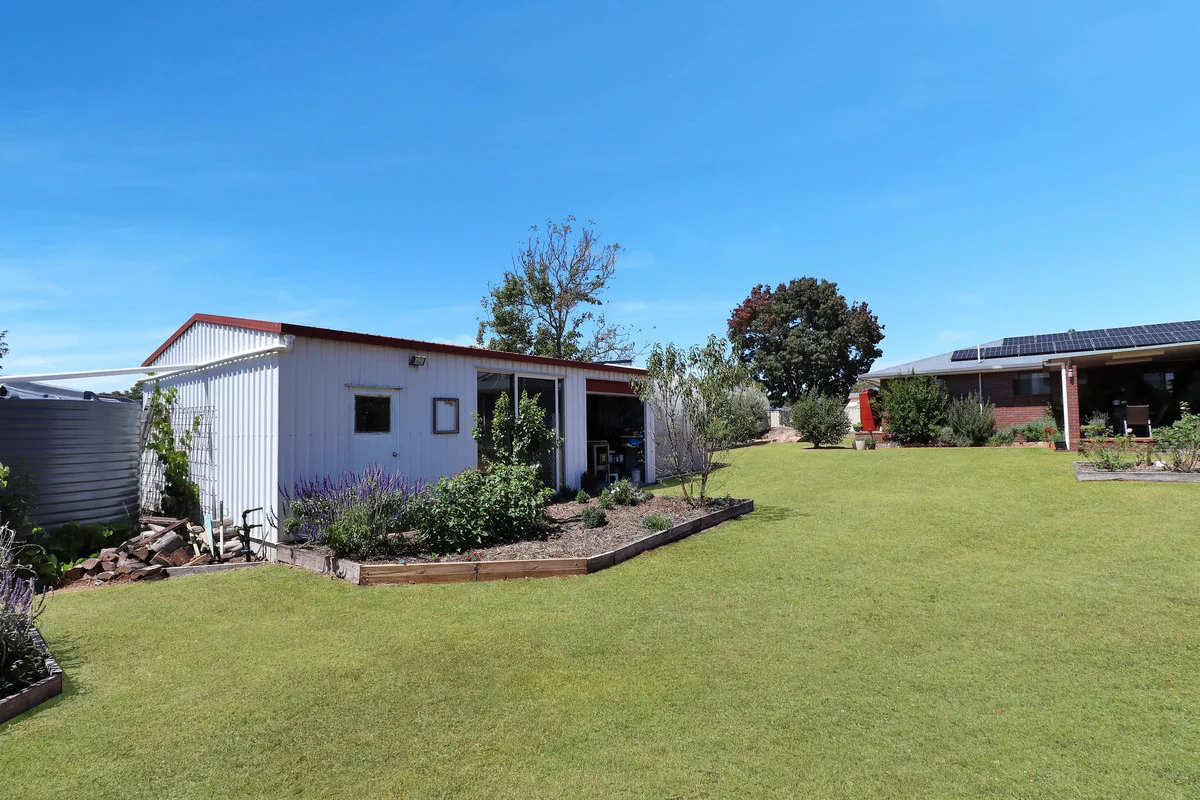 Additional image 19 of 26 Burton Crescent, Stanthorpe QLD 4380