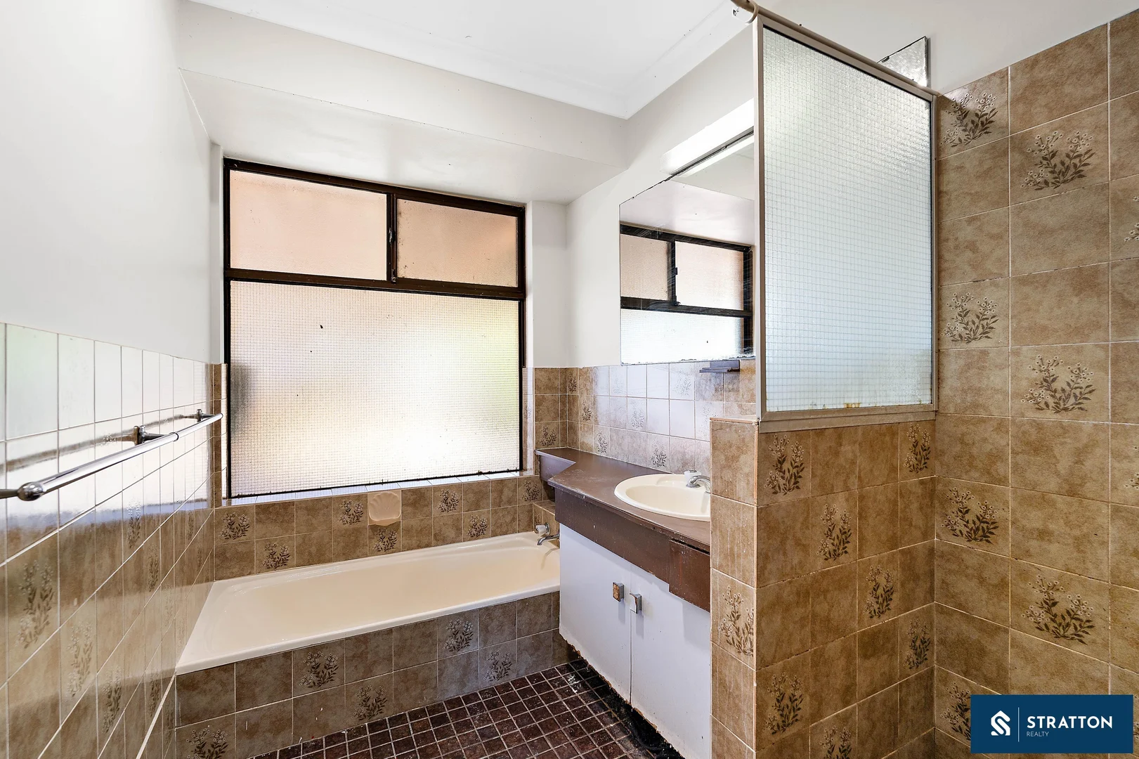 Additional image 32 of 16 Merlin Close, Camillo WA 6111