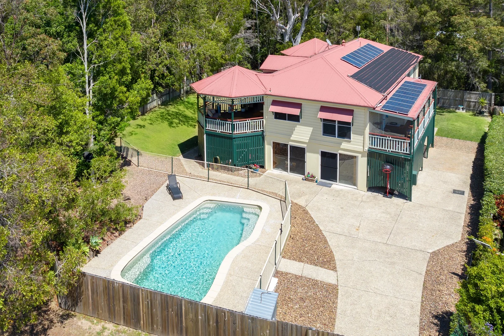 1 Burgess Drive, Tewantin QLD 4565