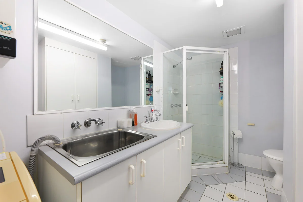 Additional image 8 of 9/30 Marine Parade, Southport QLD 4215