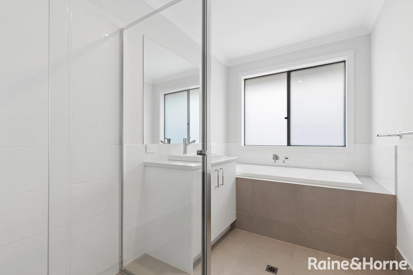 Additional image 13 of 19 Roma Court, Murray Bridge SA 5253