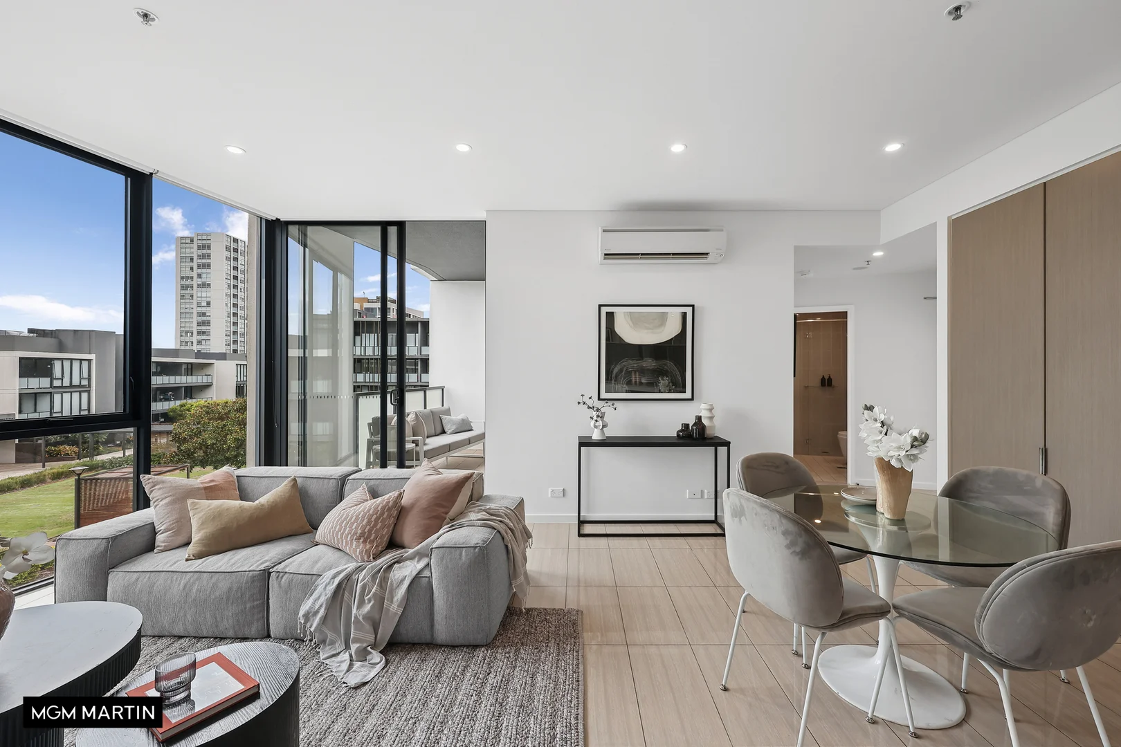 Additional image 3 of 870/2 Cooper Place, Zetland NSW 2017