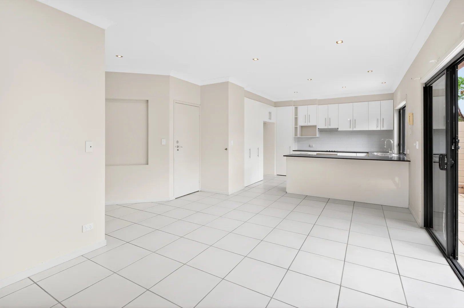Additional image 3 of 1/33 Harley Street, Labrador QLD 4215