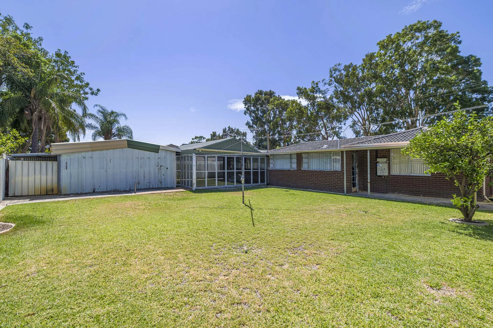 Additional image 21 of 141 Cammillo Road, Camillo WA 6111