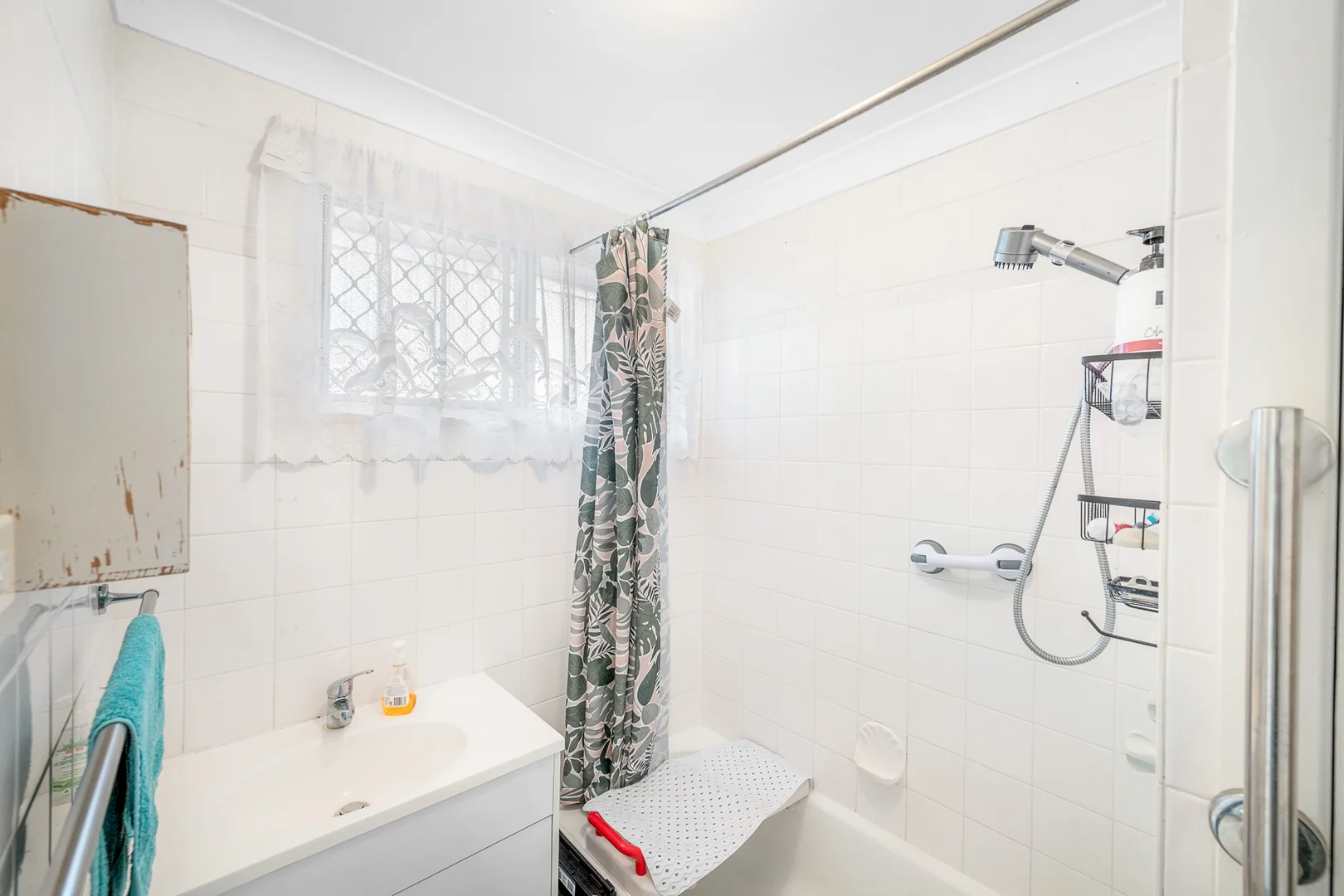 Additional image 11 of 3-5/17 Bayne Street, West Gladstone QLD 4680