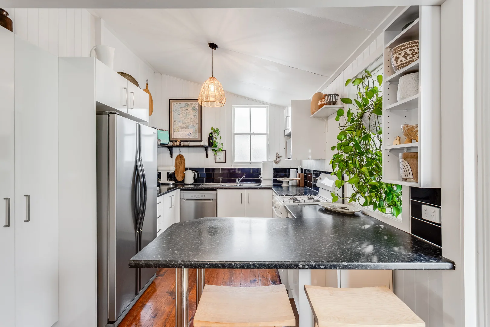 Additional image 16 of 48 Palm Avenue, Shorncliffe QLD 4017