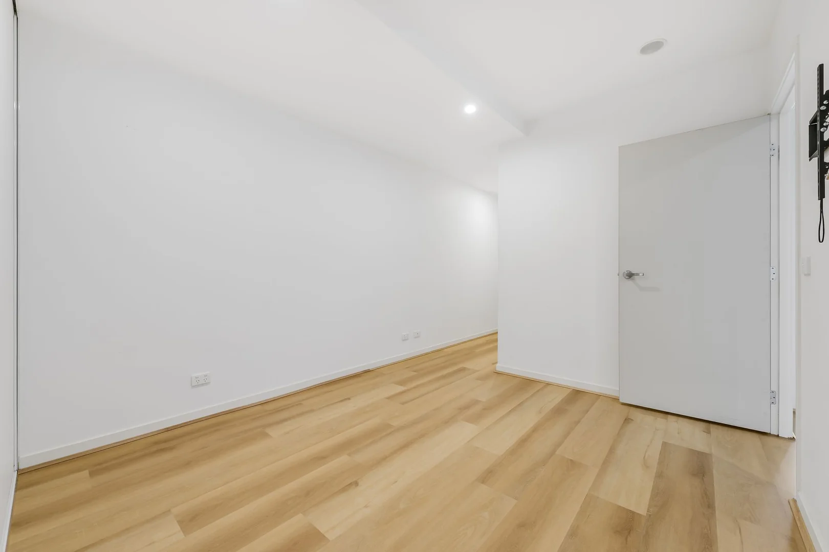 Additional image 9 of 117/173 Caroline Springs Boulevard, Caroline Springs VIC 3023