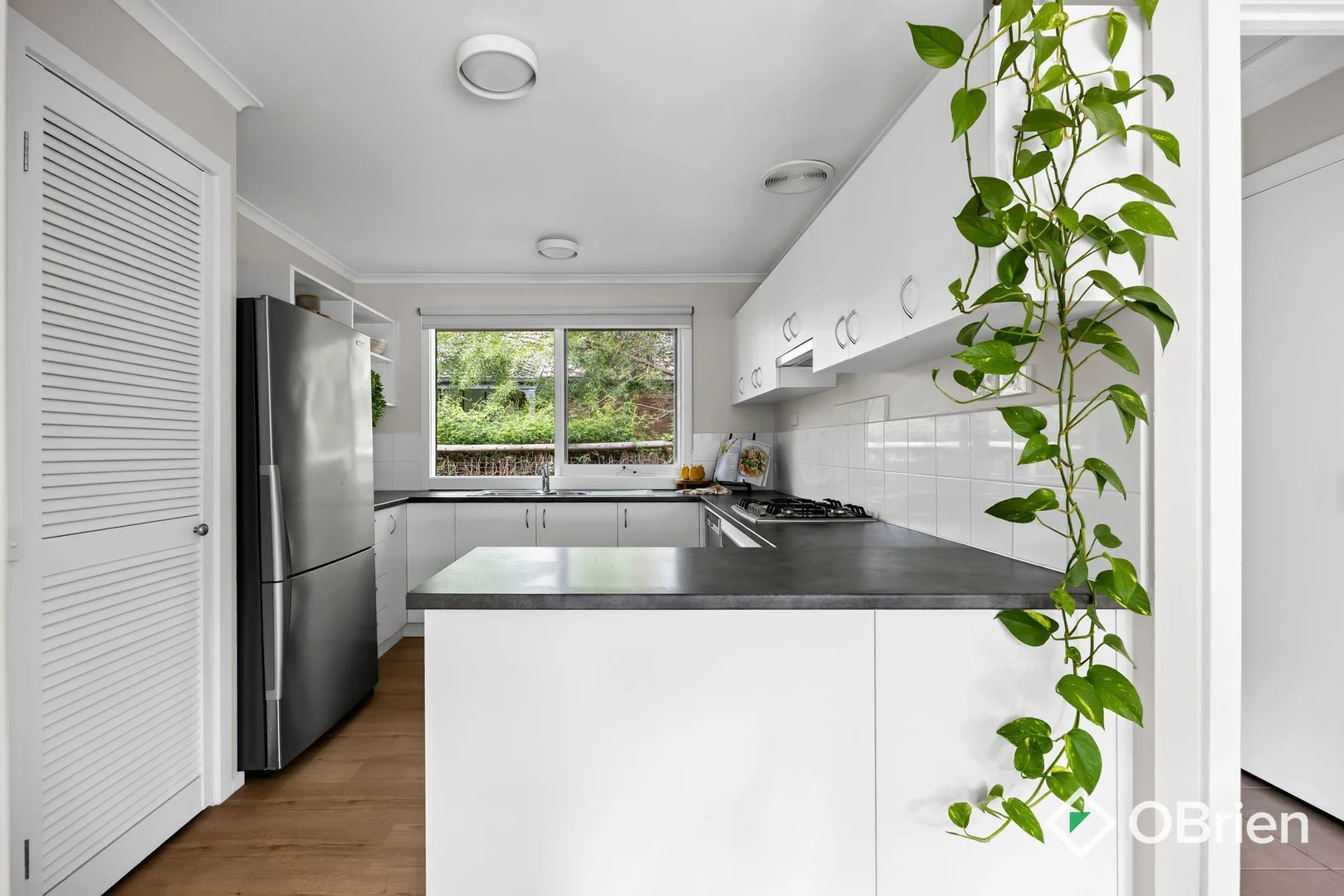 Additional image 5 of 41 Mountain View Road, Mount Eliza VIC 3930