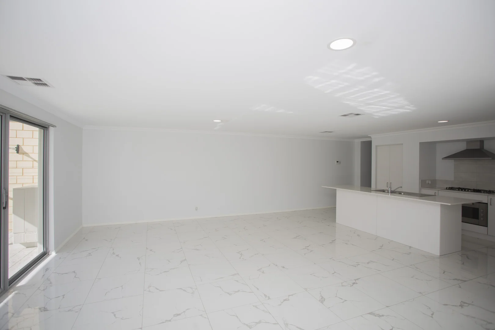 Additional image 11 of 8 Silvergum Way, Piara Waters WA 6112