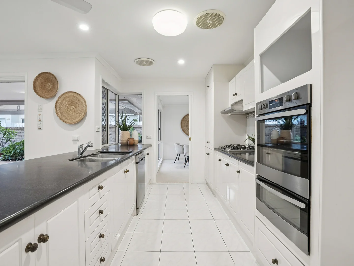 Additional image 8 of 196A Heeb Street, Benowa QLD 4217