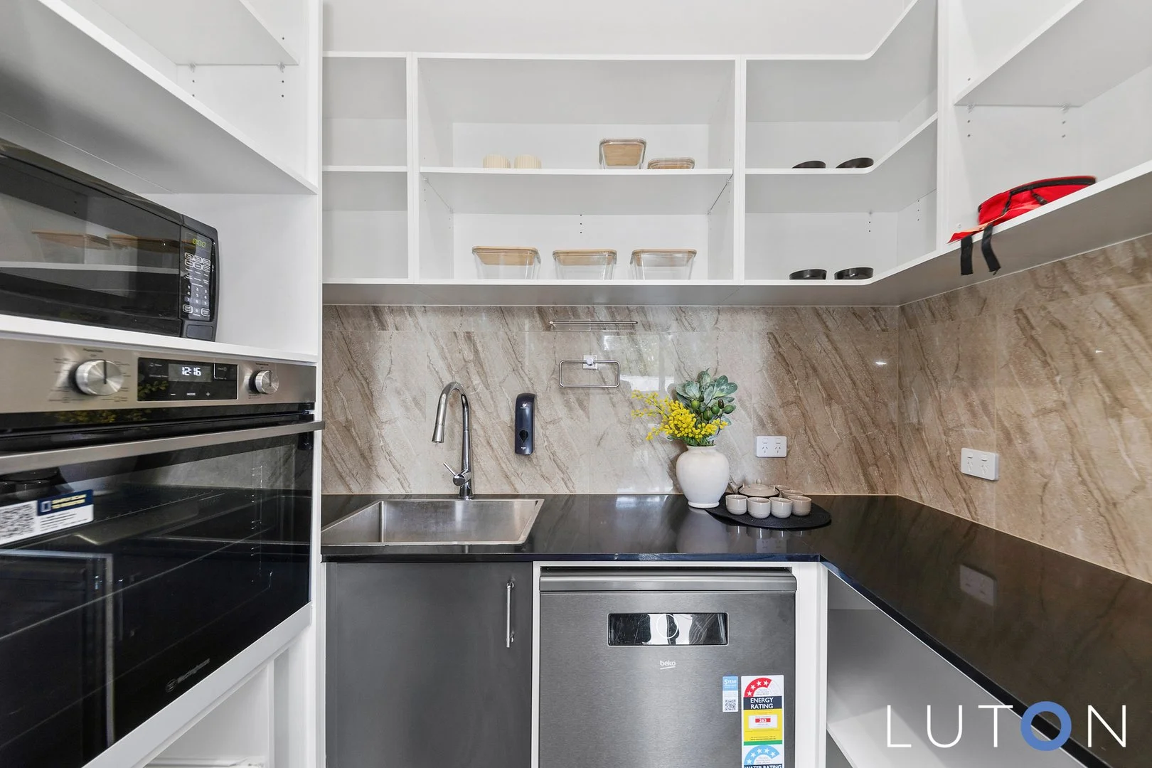 Additional image 13 of 38 MacLaurin Crescent, Chifley ACT 2606