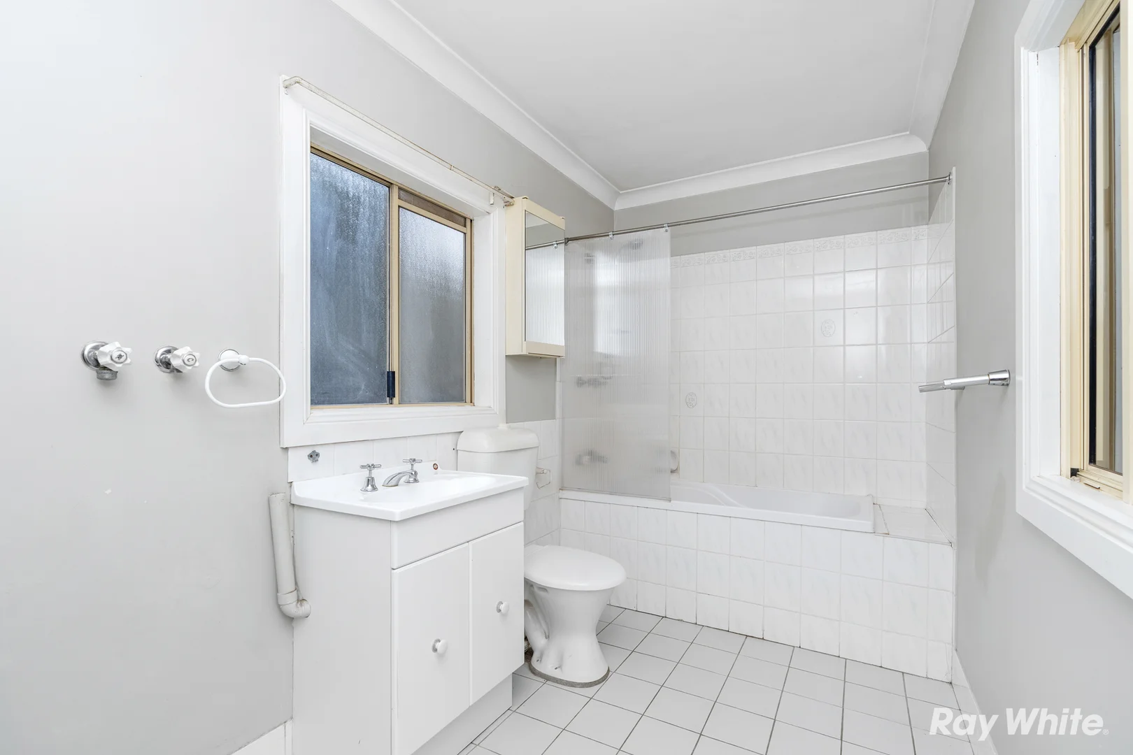 Additional image 19 of 17 Charleville Road, Turvey Park NSW 2650