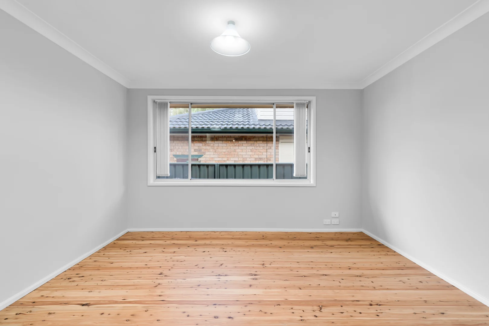 Additional image 2 of 8 Daphne Place, Macquarie Fields NSW 2564