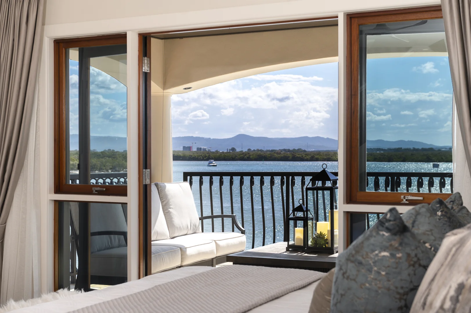 Additional image 24 of 15 Westminster Court, Sovereign Islands QLD 4216