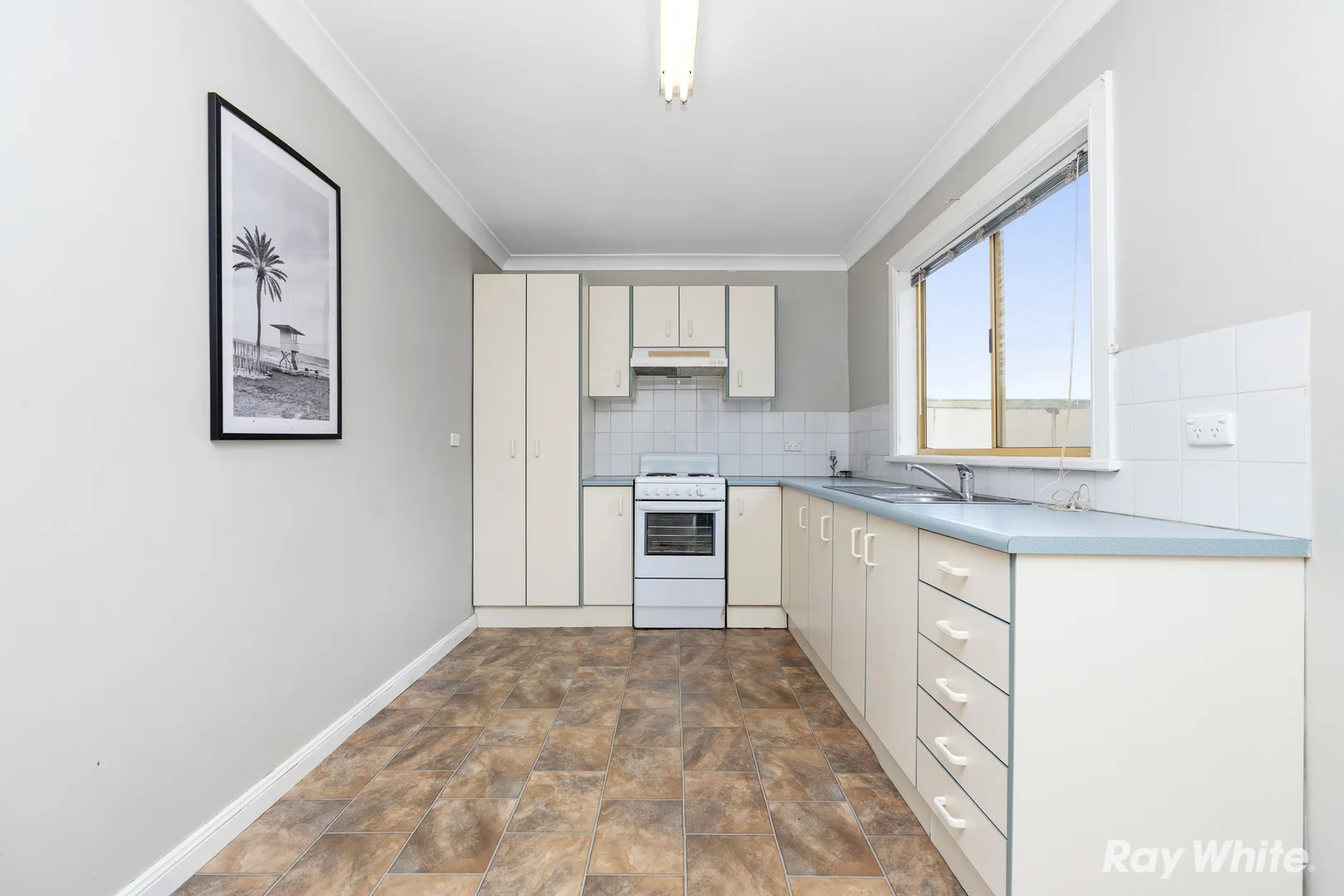 Additional image 17 of 17 Charleville Road, Turvey Park NSW 2650