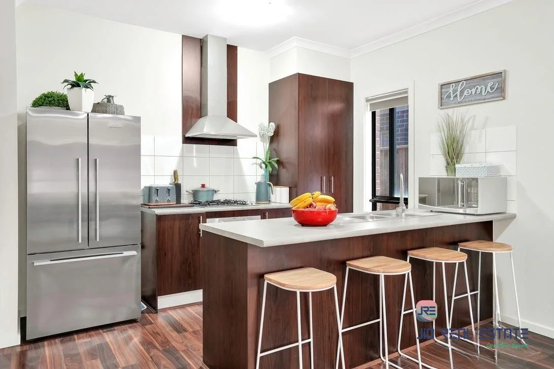 Additional image 13 of 8 Embleton Chase, Weir Views VIC 3338