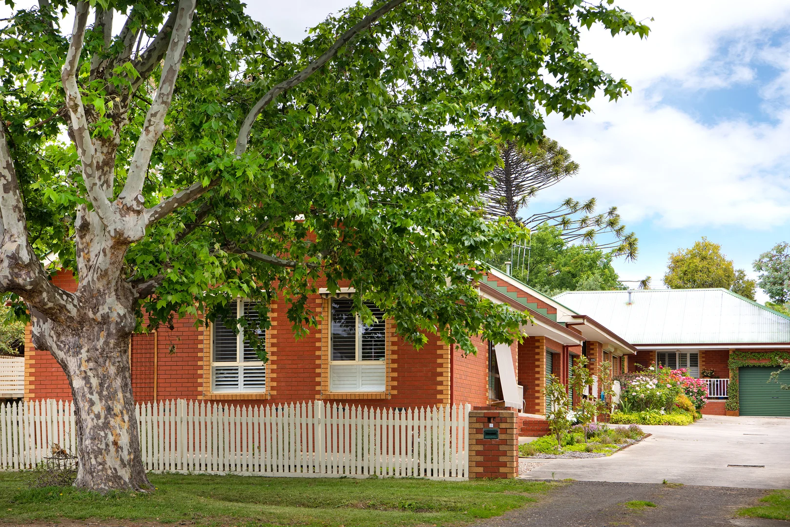 Additional image 14 of 2/28 Berkeley Street, Castlemaine VIC 3450